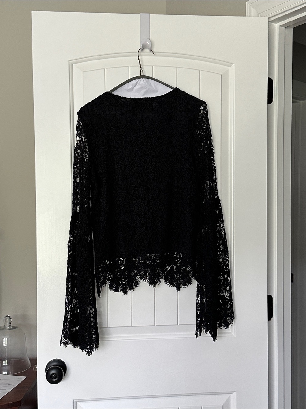 Black Lace Long-Sleeve Women's Top - Picture 3 of 3